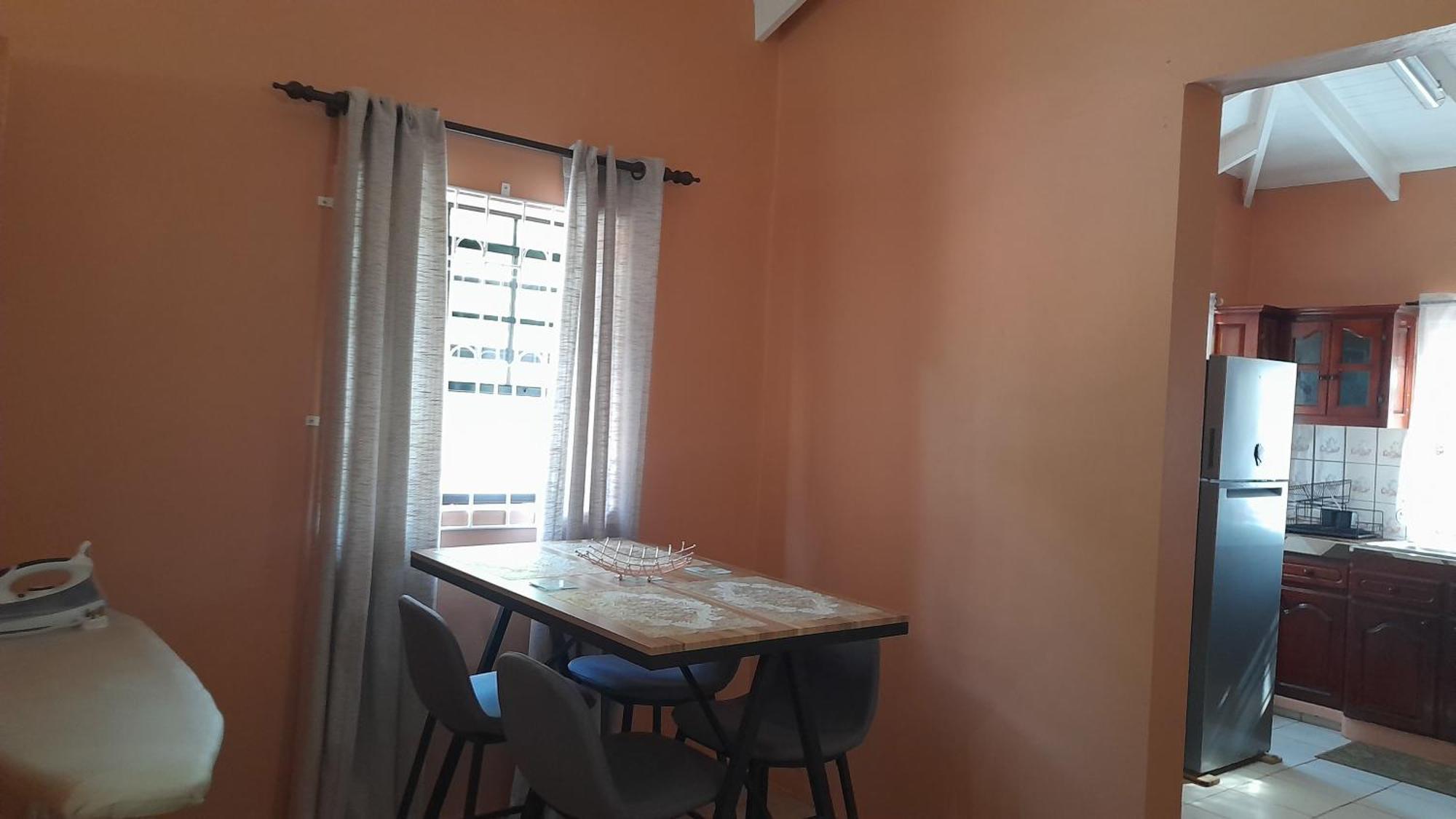 Angie'S Cove, Modern Get-Away Overlooking Castries Exterior foto